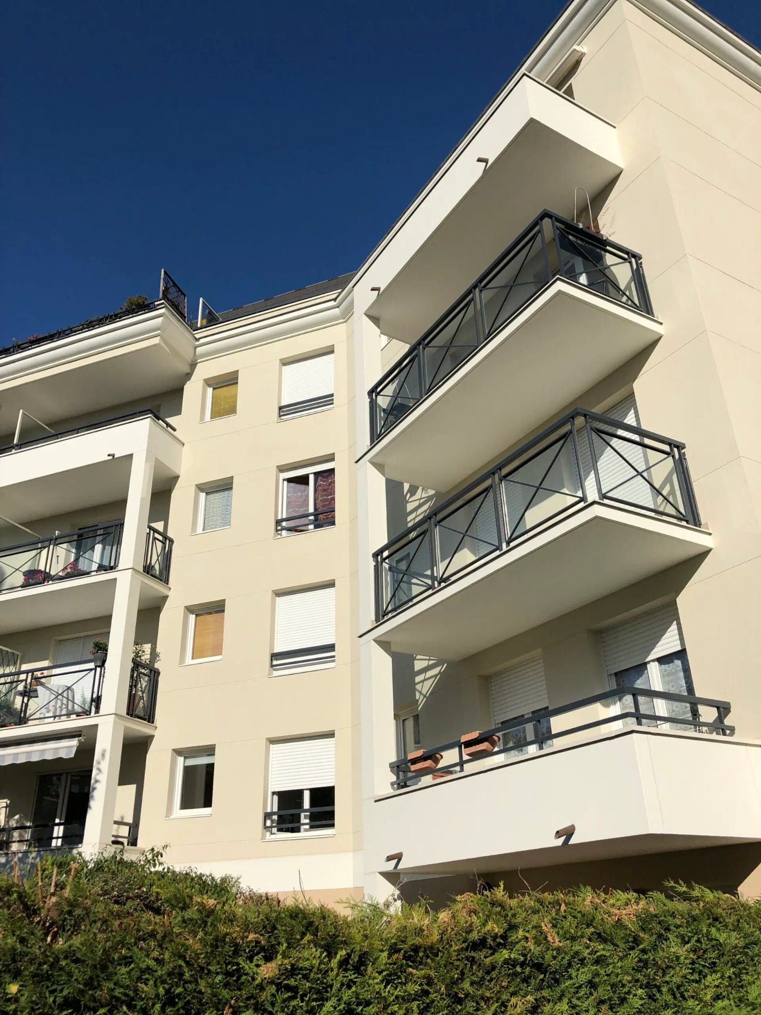 Garde-corps balcon anthracite sur mesure à Malesherbes — EloxyMetal
